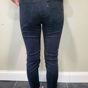 Levi, Snake skin printed, skinny jeans, black